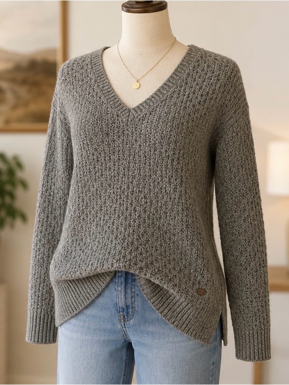 AMERICAN EAGLES OUTFITTERS V-NECK SWEATER GREY KNIT PULLOVER (xxs)